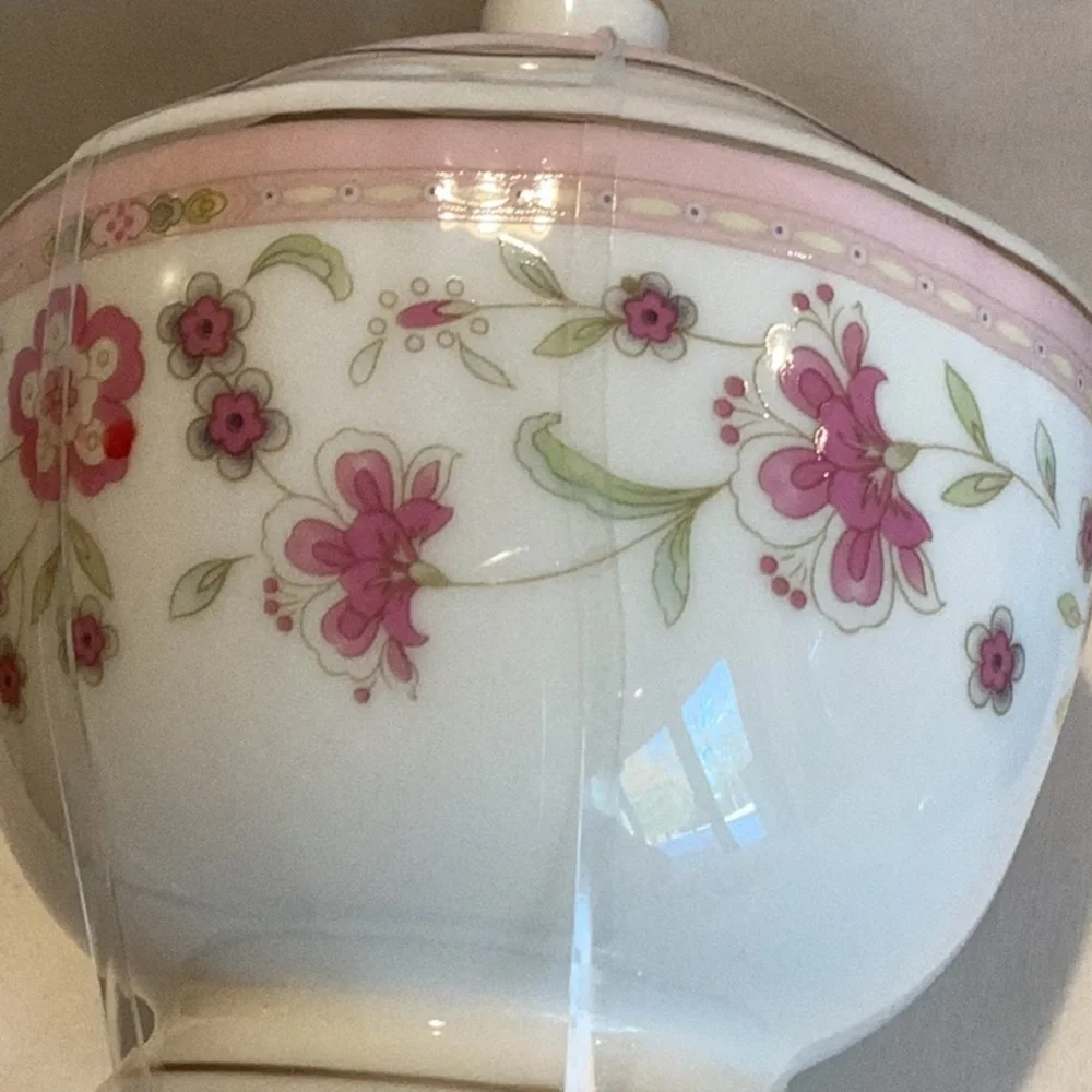 Floral Pink & White Sugar and Cream Set